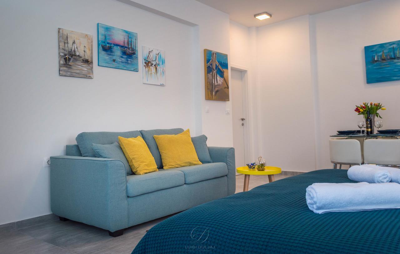 Sun Studio Apartments โตรกีร์ ภายนอก รูปภาพ