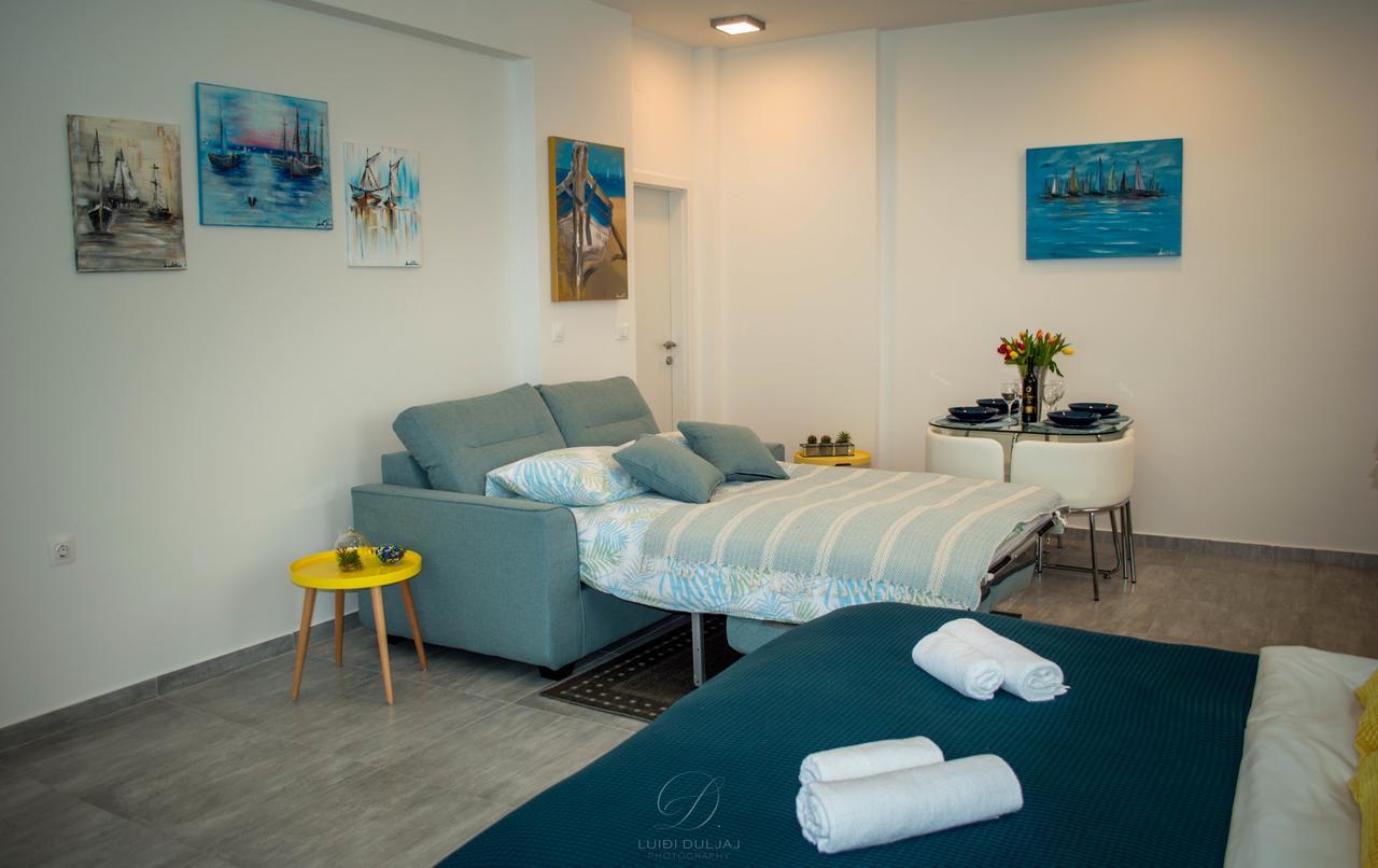 Sun Studio Apartments โตรกีร์ ภายนอก รูปภาพ